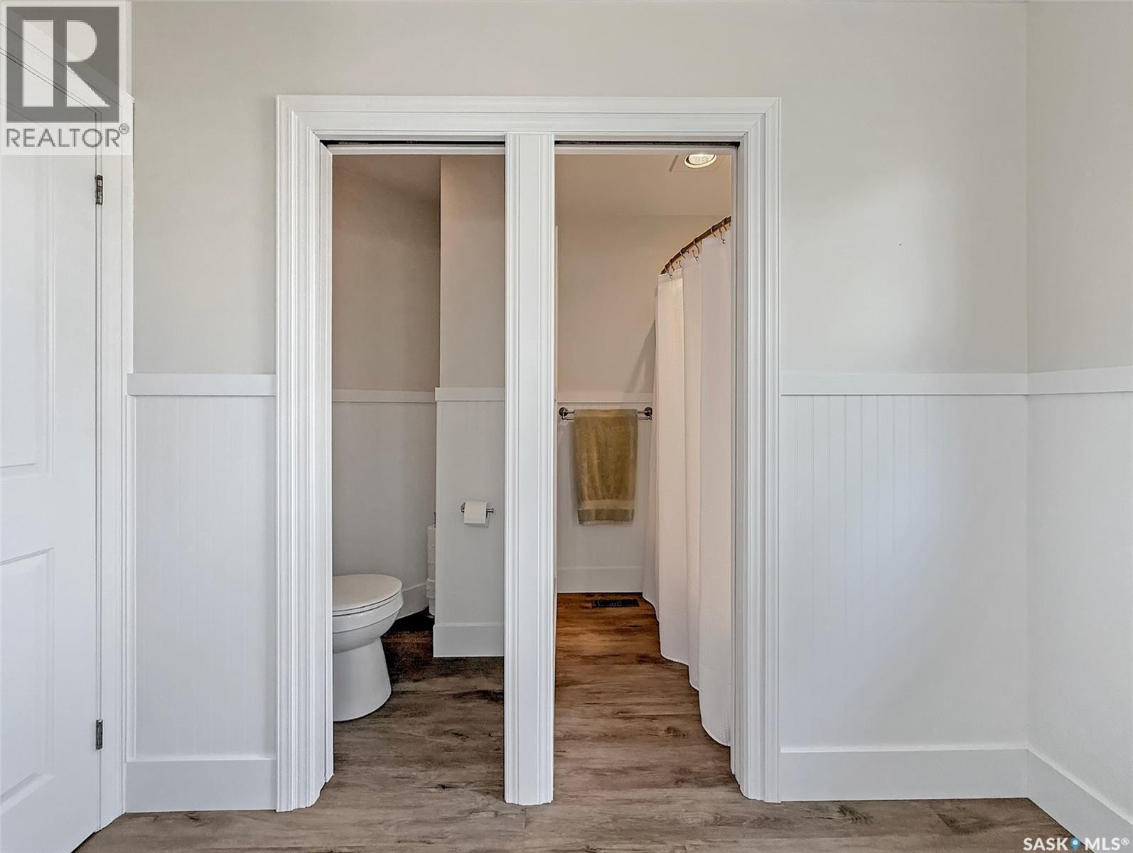 City Of Swift Current Acreage, Swift Current, SK - Indoor