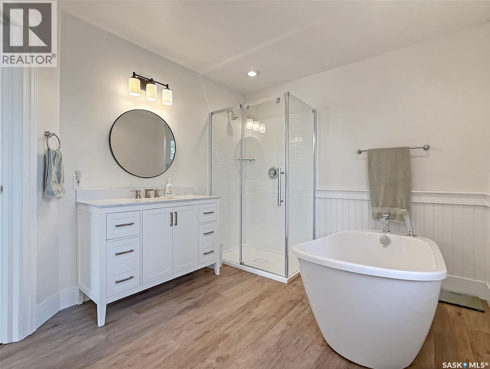 City Of Swift Current Acreage, Swift Current, SK - Indoor Photo Showing Bathroom