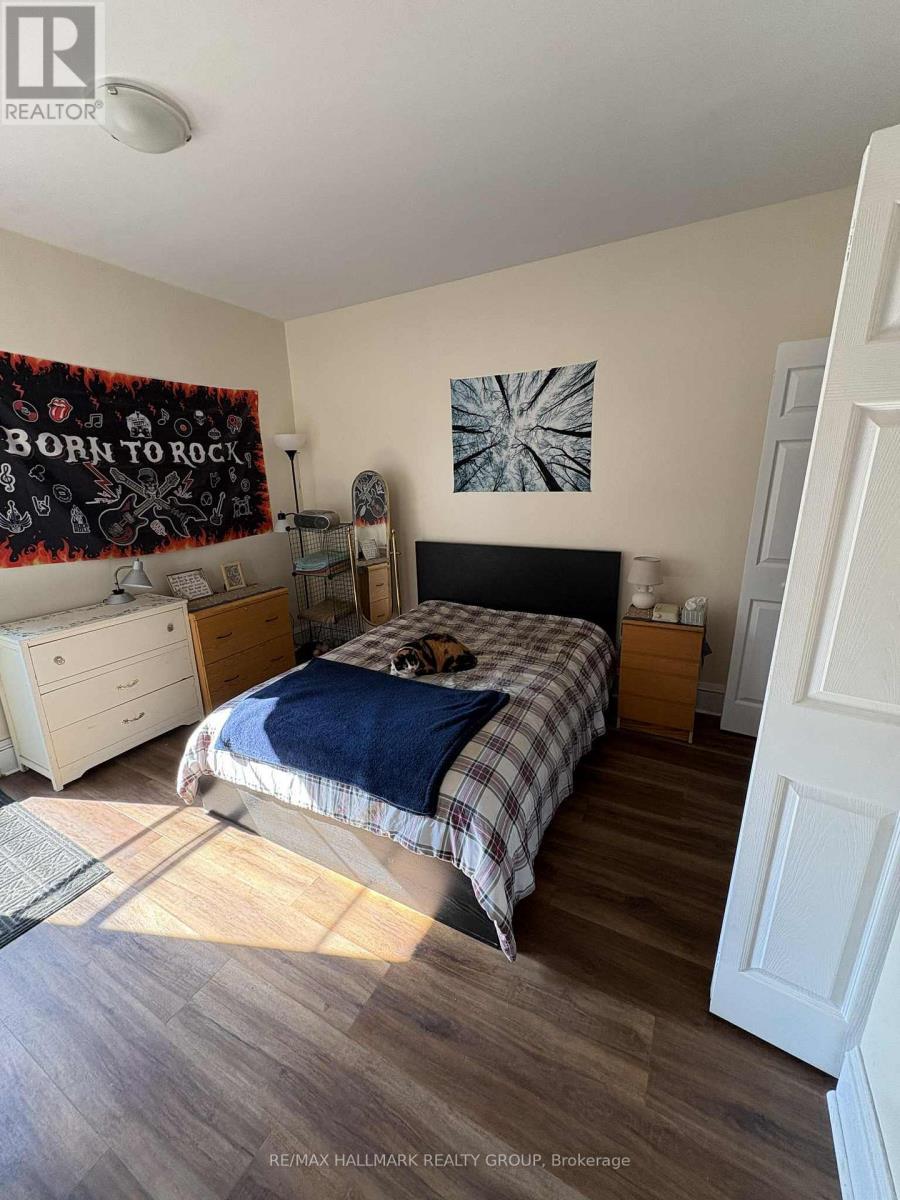 Unit 1 - Bedroom - 356 Gilmour Street, Ottawa, ON - Indoor Photo Showing Bedroom