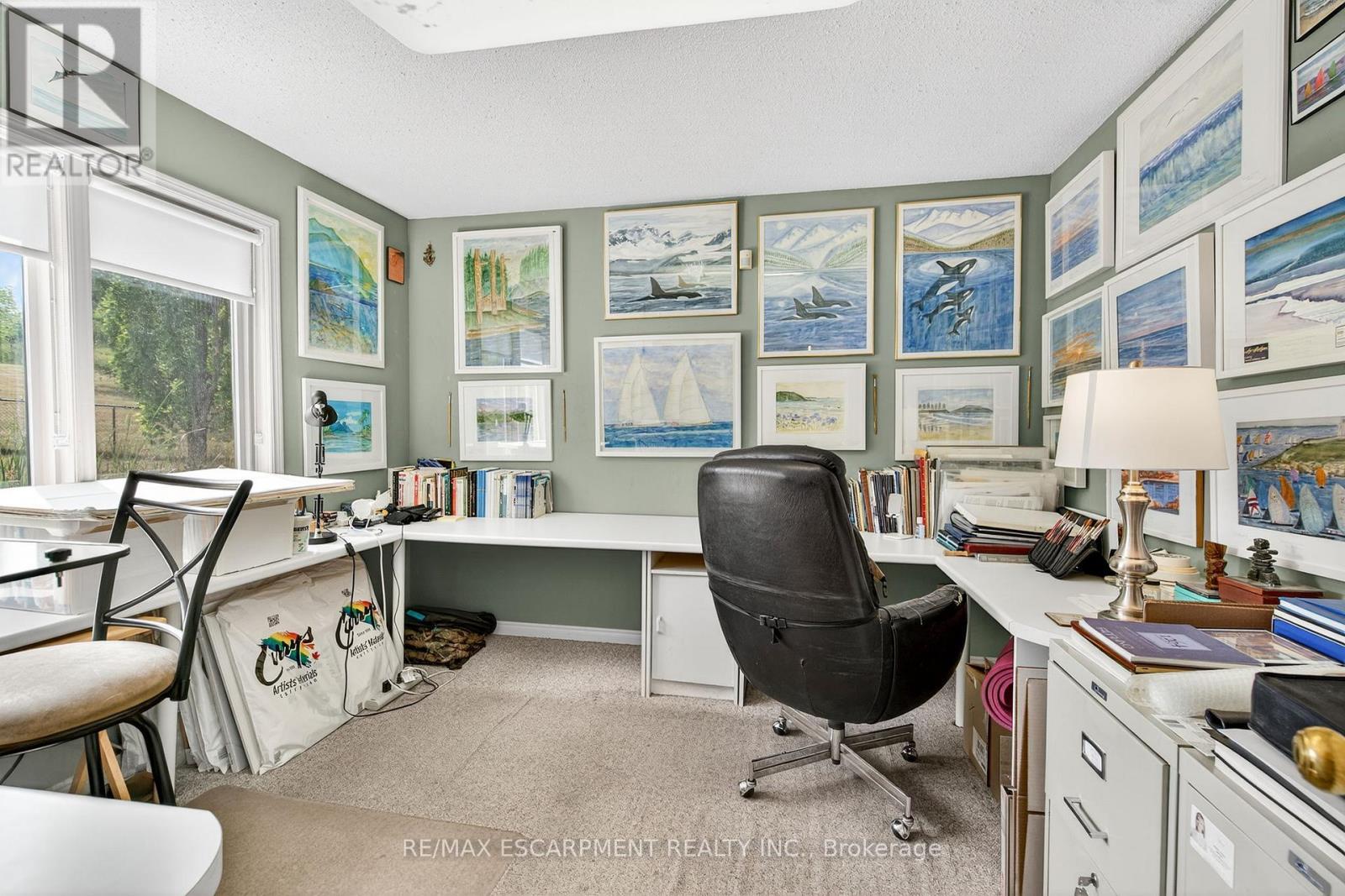 22 Weneil Drive, Hamilton, ON - Indoor Photo Showing Office