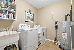 Laundry Room with sink -