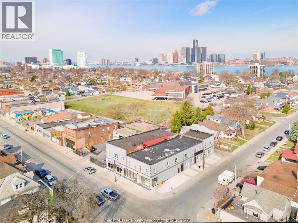 581 Pierre Avenue Unit# 4, Windsor, ON - Outdoor With Body Of Water With View