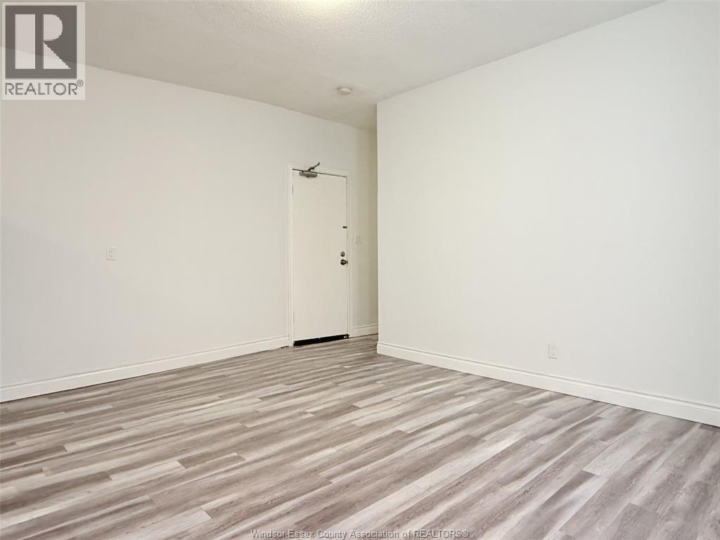 581 Pierre Avenue Unit# 4, Windsor, ON - Indoor Photo Showing Other Room