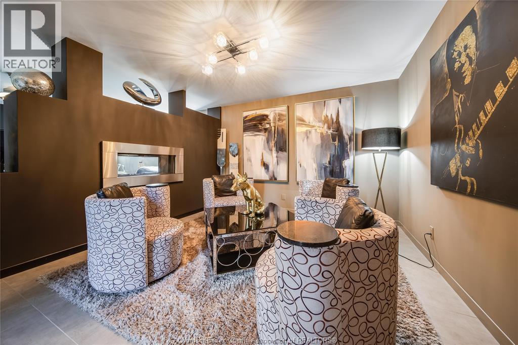 914 Lakeshore Road 101, Maidstone, ON - Indoor Photo Showing Other Room