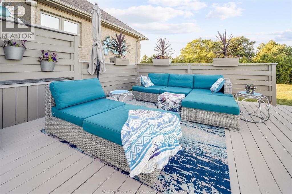 914 Lakeshore Road 101, Maidstone, ON - Outdoor With Deck Patio Veranda