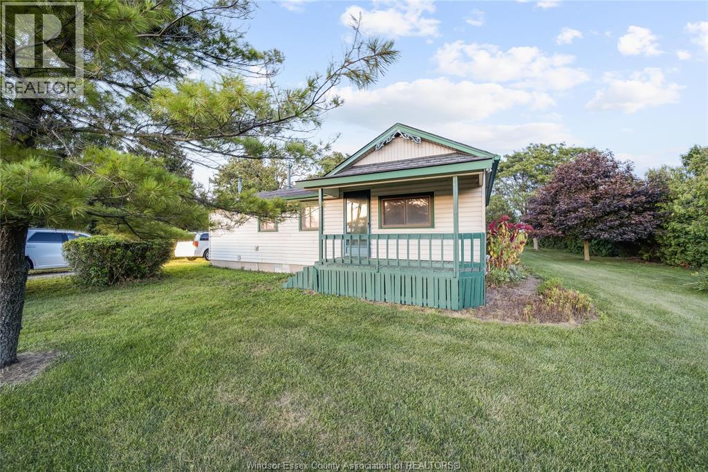 914 Lakeshore Road 101, Maidstone, ON - Outdoor