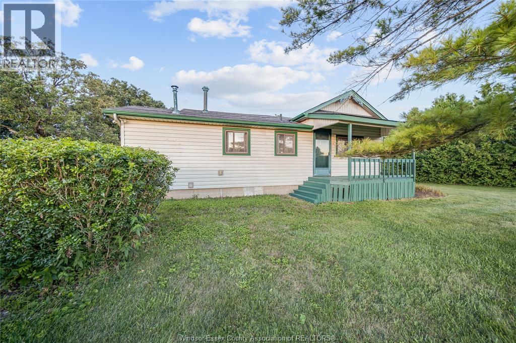 914 Lakeshore Road 101, Maidstone, ON - Outdoor