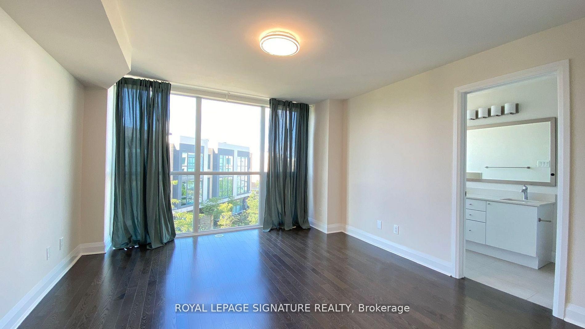 1-5040 Four Springs Avenue, Mississauga, ON - Indoor Photo Showing Other Room