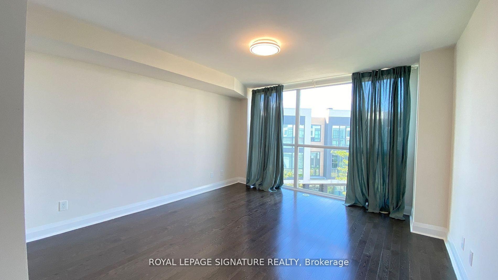 1-5040 Four Springs Avenue, Mississauga, ON - Indoor Photo Showing Other Room