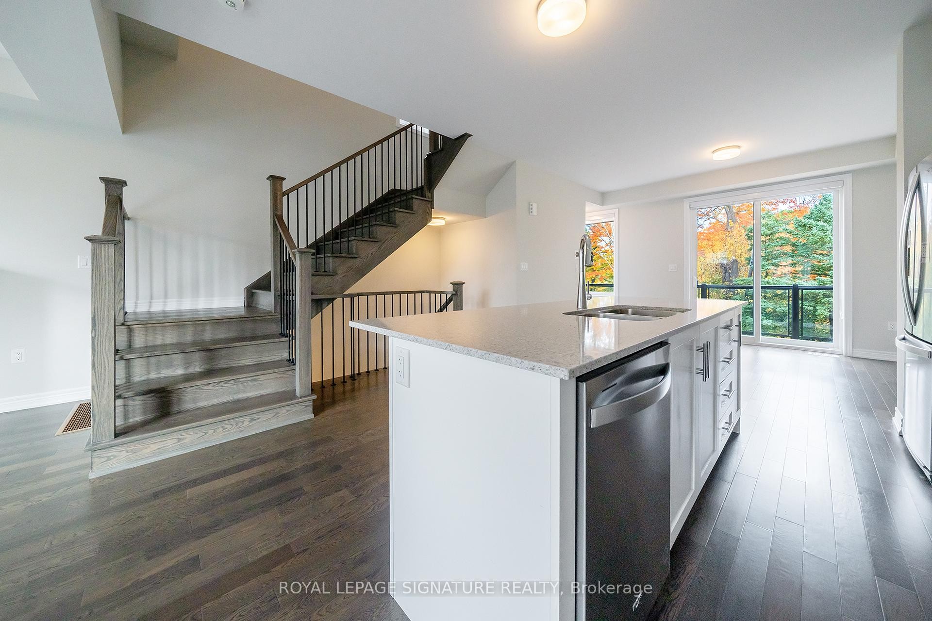 13 Folcroft Street, Brampton, ON - Indoor Photo Showing Kitchen