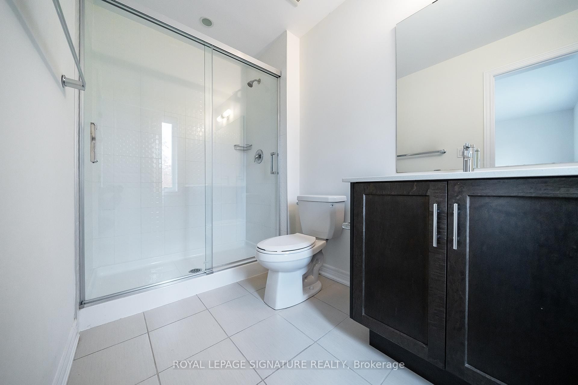 13 Folcroft Street, Brampton, ON - Indoor Photo Showing Bathroom