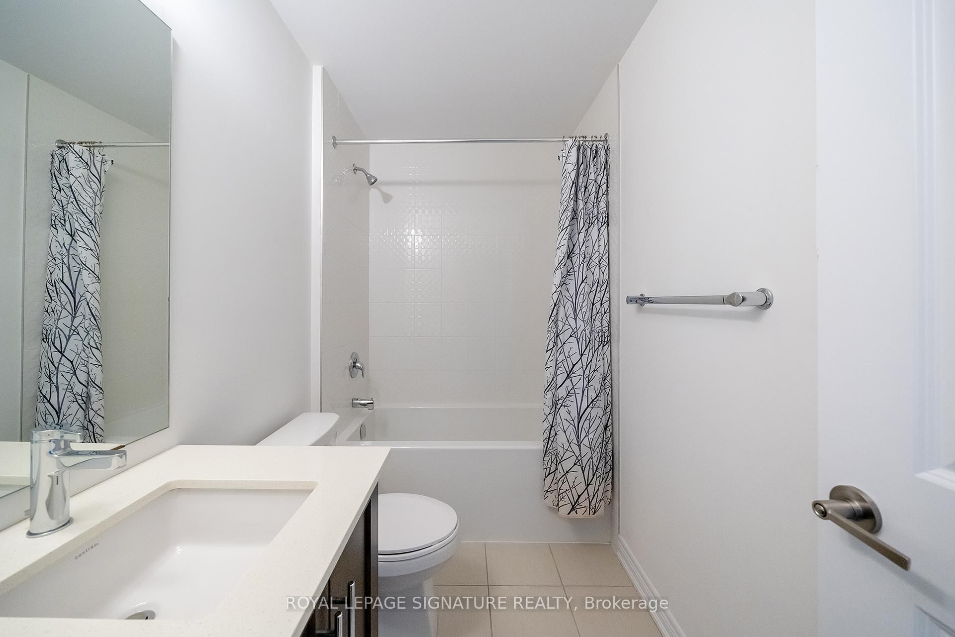 13 Folcroft Street, Brampton, ON - Indoor Photo Showing Bathroom
