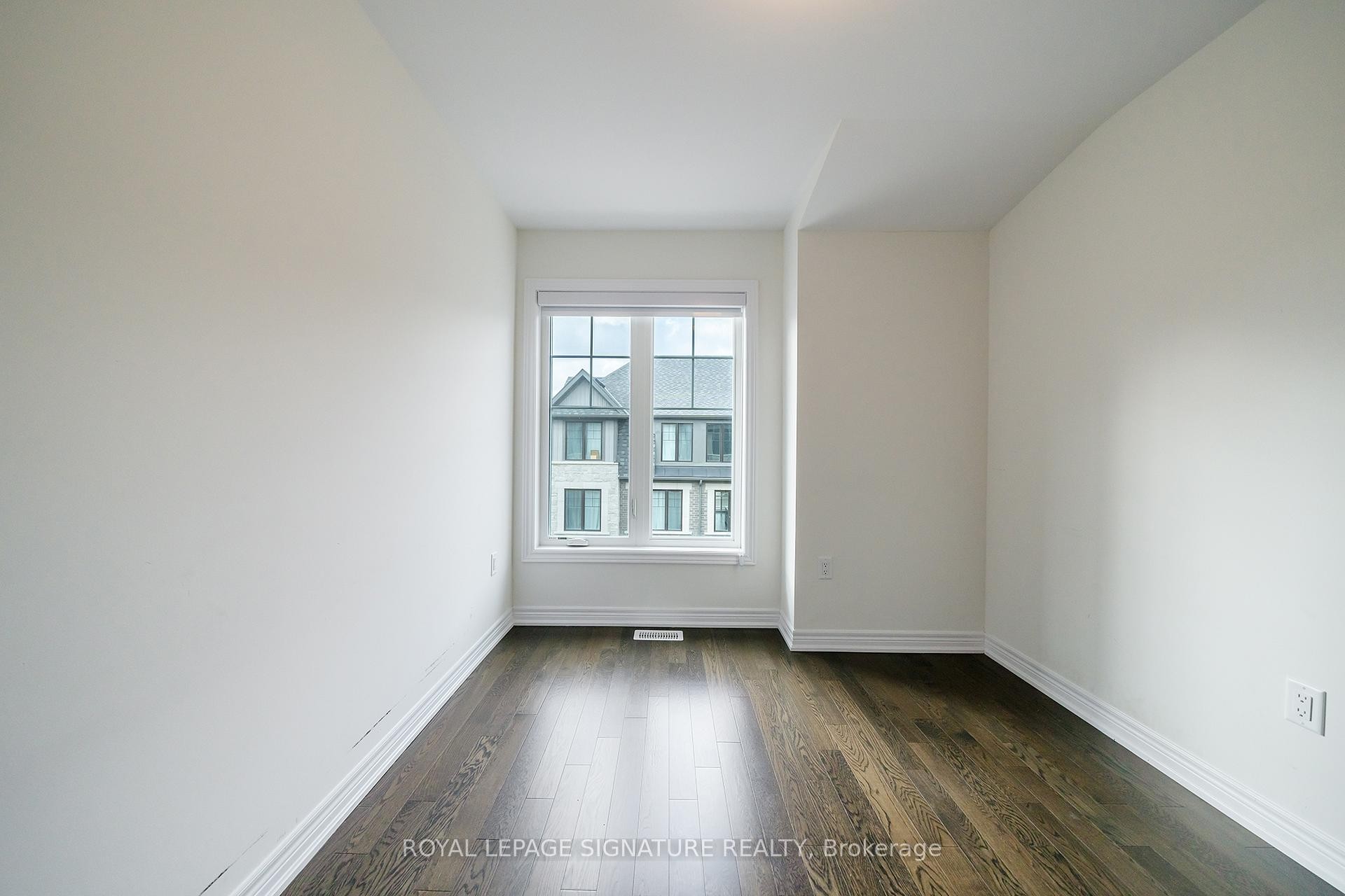 13 Folcroft Street, Brampton, ON - Indoor Photo Showing Other Room