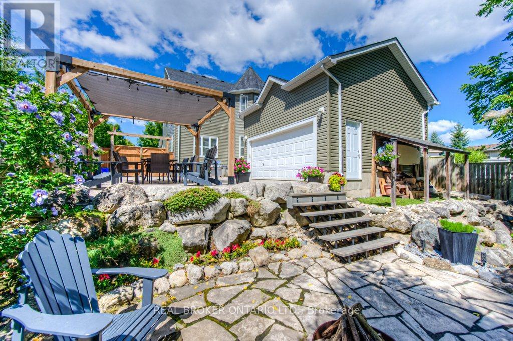 177 Old Maple Boulevard, Guelph/Eramosa, ON - Outdoor With Deck Patio Veranda