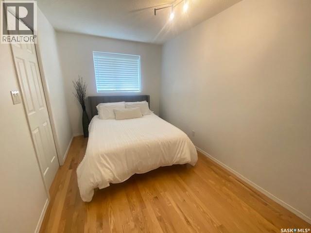 32 Windfield Place, Yorkton, SK - Indoor Photo Showing Bedroom