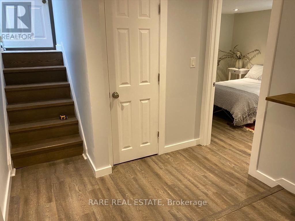 2491 Gerrard Street E, Toronto, ON - Indoor Photo Showing Other Room