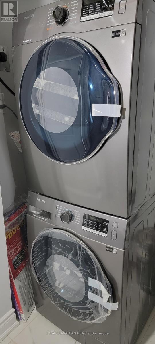 Bsmt - 84 Masters Green Crescent, Brampton, ON - Indoor Photo Showing Laundry Room