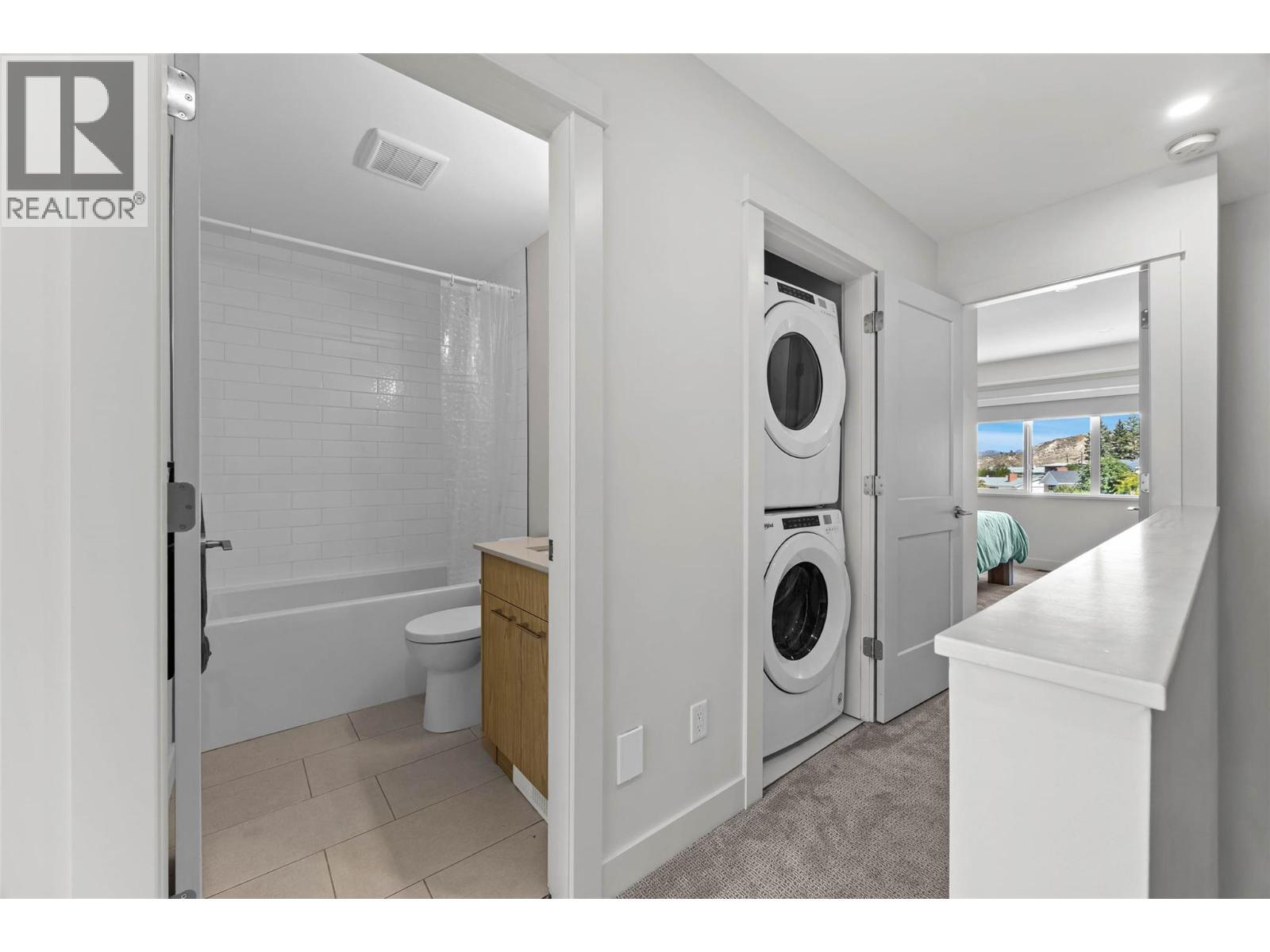 1393 9Th Avenue Unit# 115, Kamloops, BC - Indoor Photo Showing Laundry Room