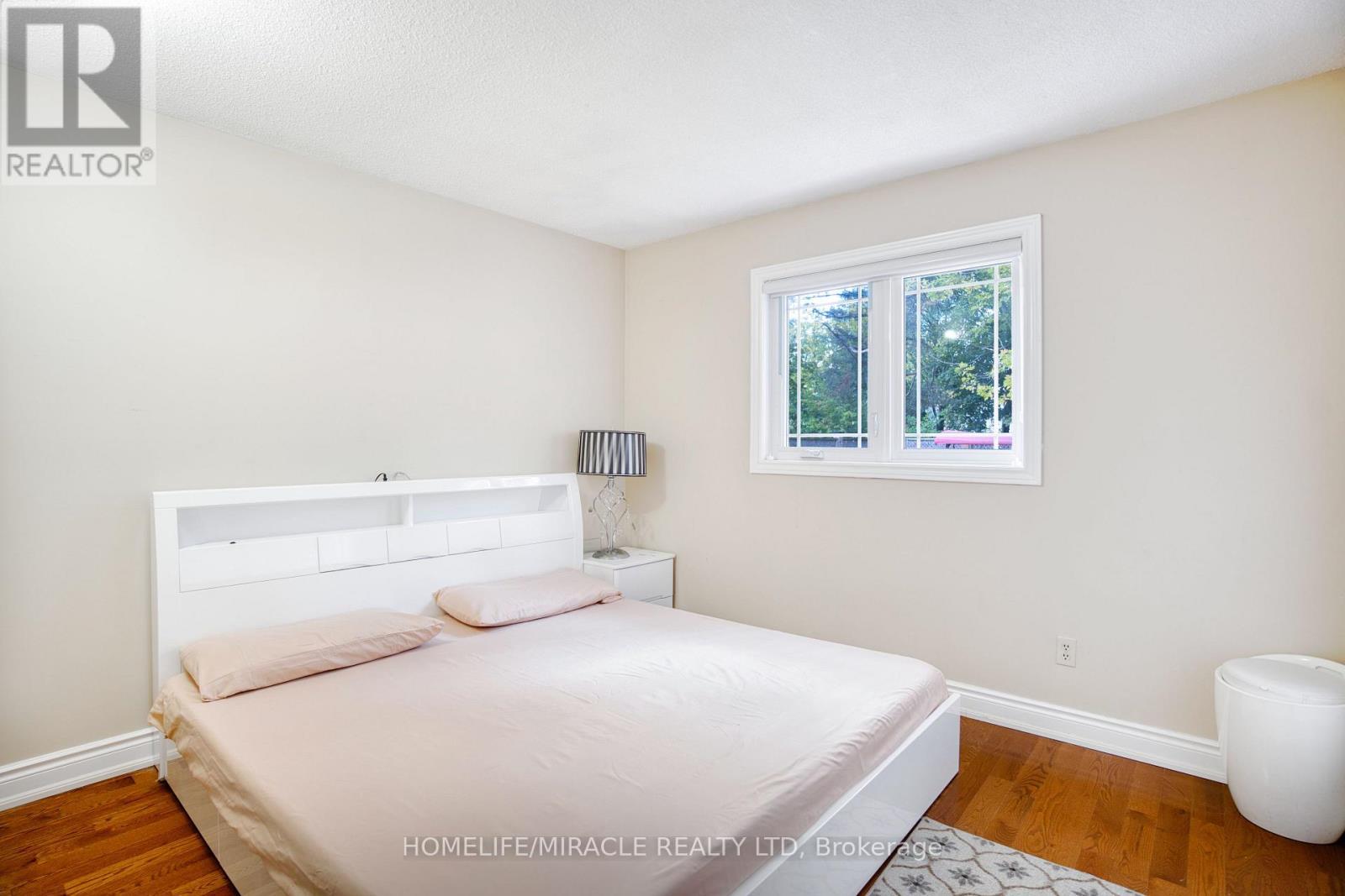 3353 Martins Pine Crescent, Mississauga, ON - Indoor Photo Showing Bedroom