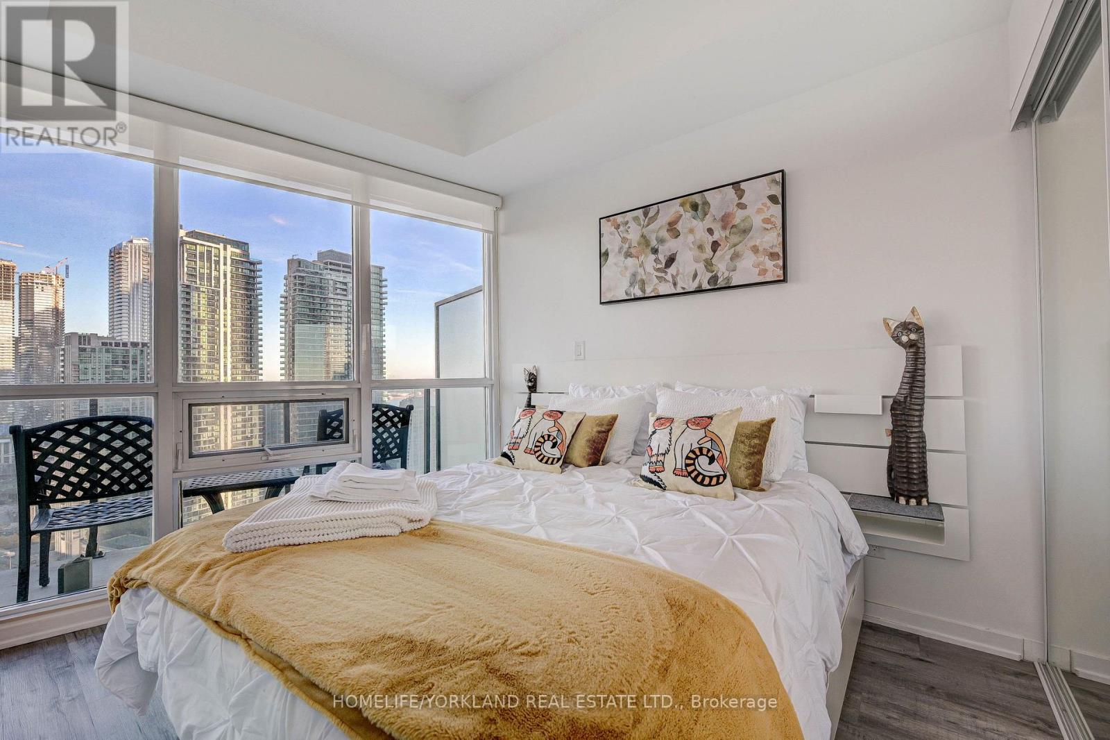 3008 - 65 Bremner Boulevard, Toronto, ON - Indoor Photo Showing Bedroom