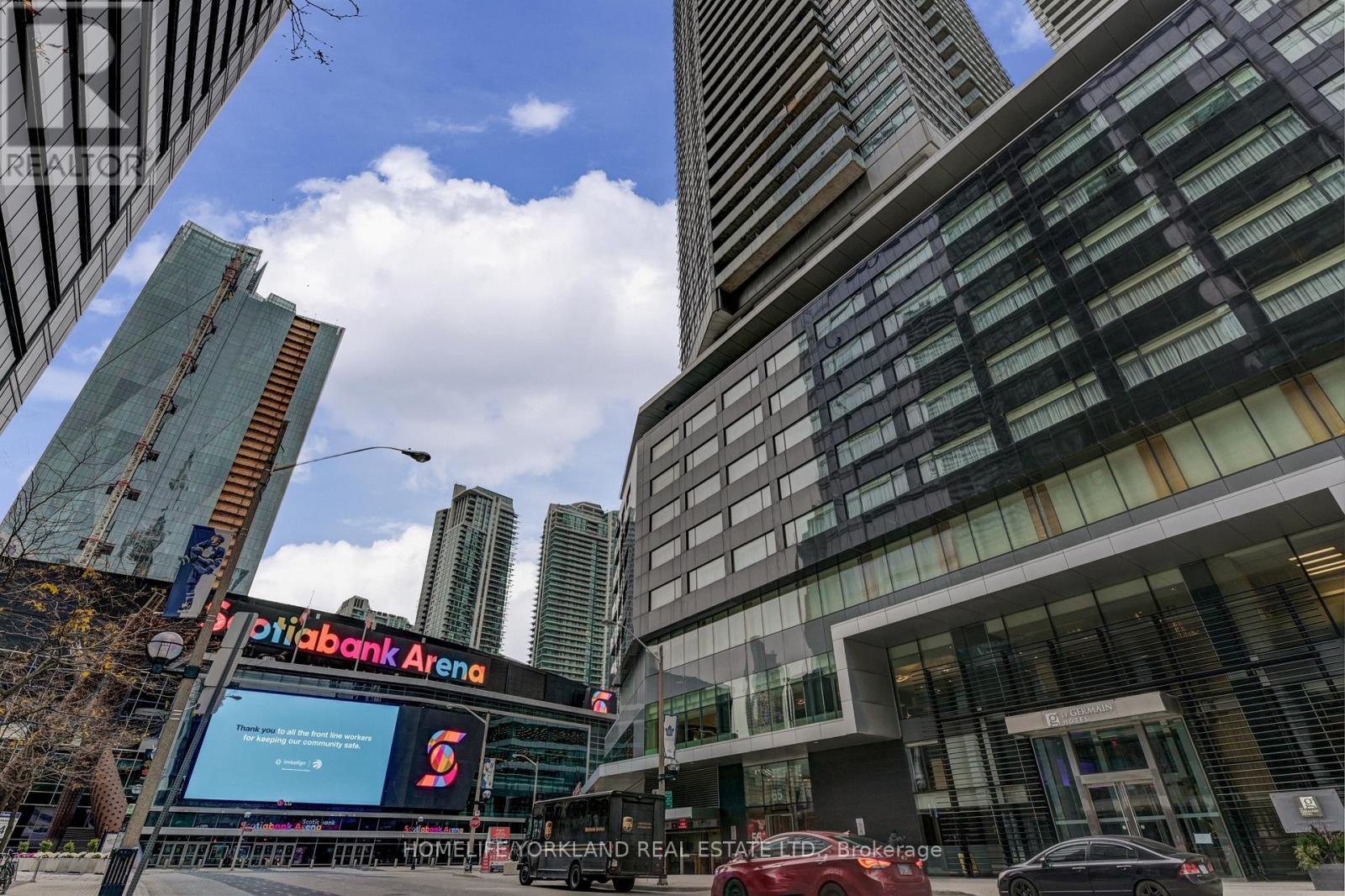 3008 - 65 Bremner Boulevard, Toronto, ON - Outdoor