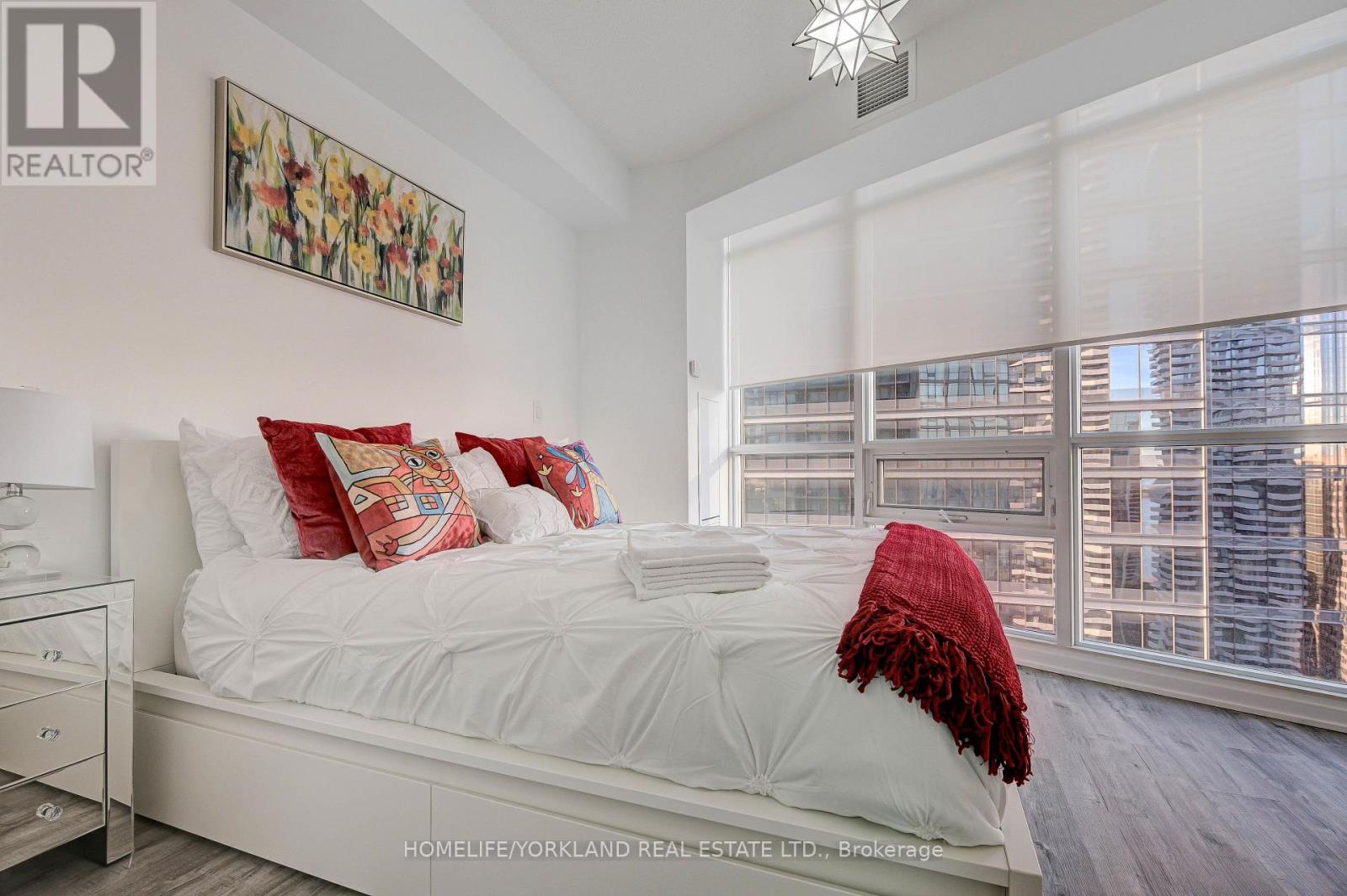 3008 - 65 Bremner Boulevard, Toronto, ON - Indoor Photo Showing Bedroom