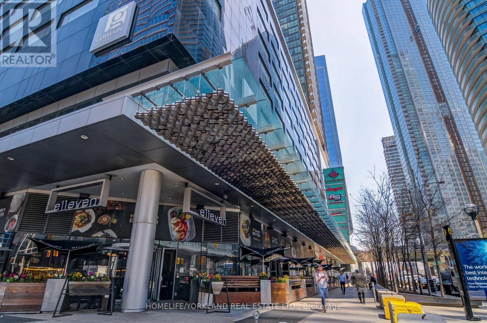 3008 - 65 Bremner Boulevard, Toronto, ON - Outdoor