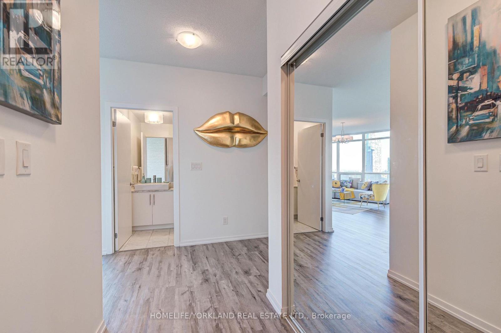 3008 - 65 Bremner Boulevard, Toronto, ON - Indoor Photo Showing Other Room