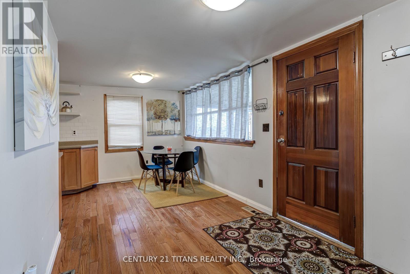 130 West Beach Road, Clarington, ON - Indoor