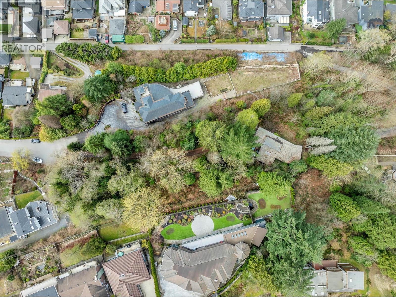 7235 7356 Bayview & Braeside Drive, Burnaby, BC