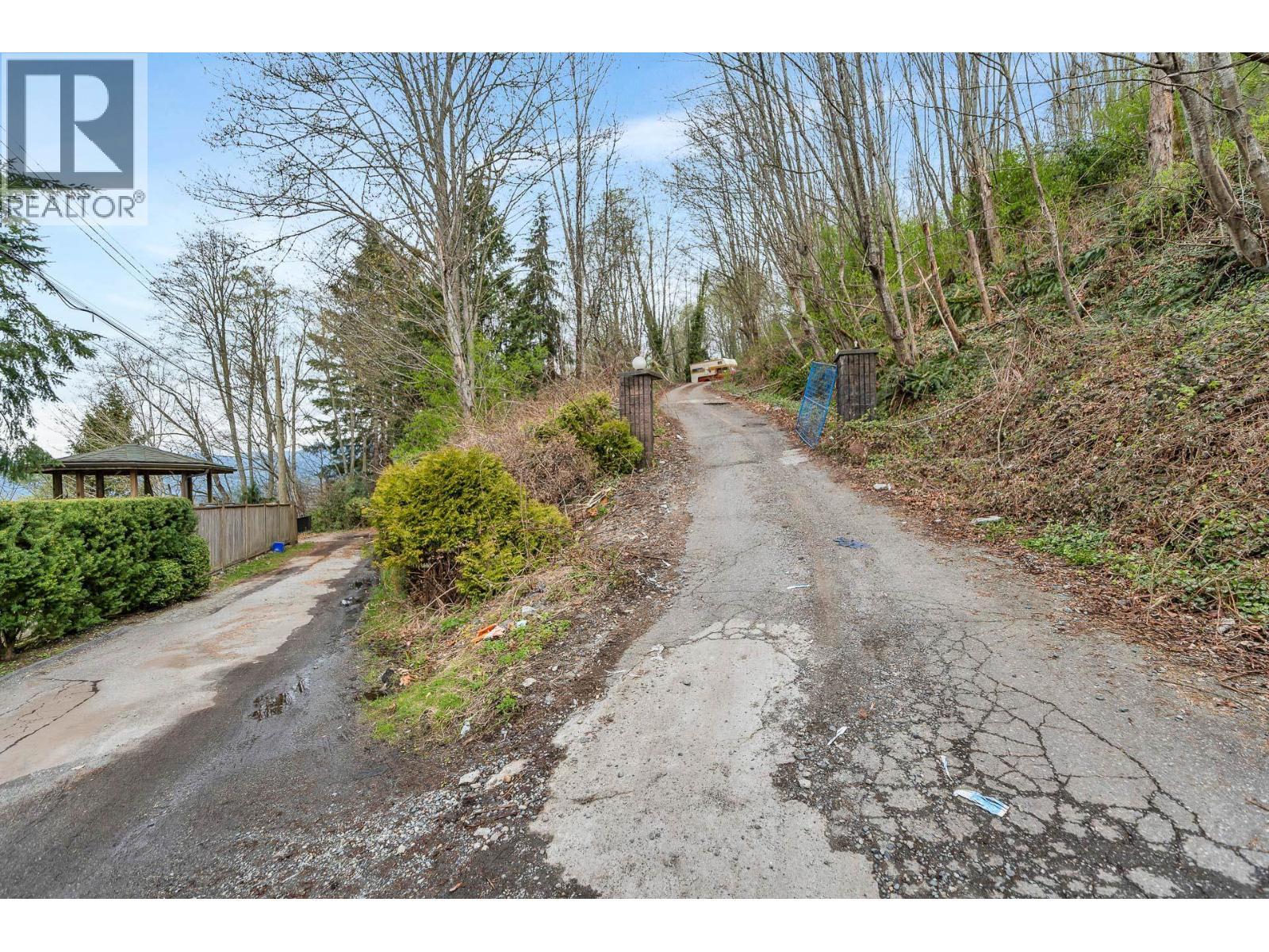 7235 7356 Bayview & Braeside Drive, Burnaby, BC