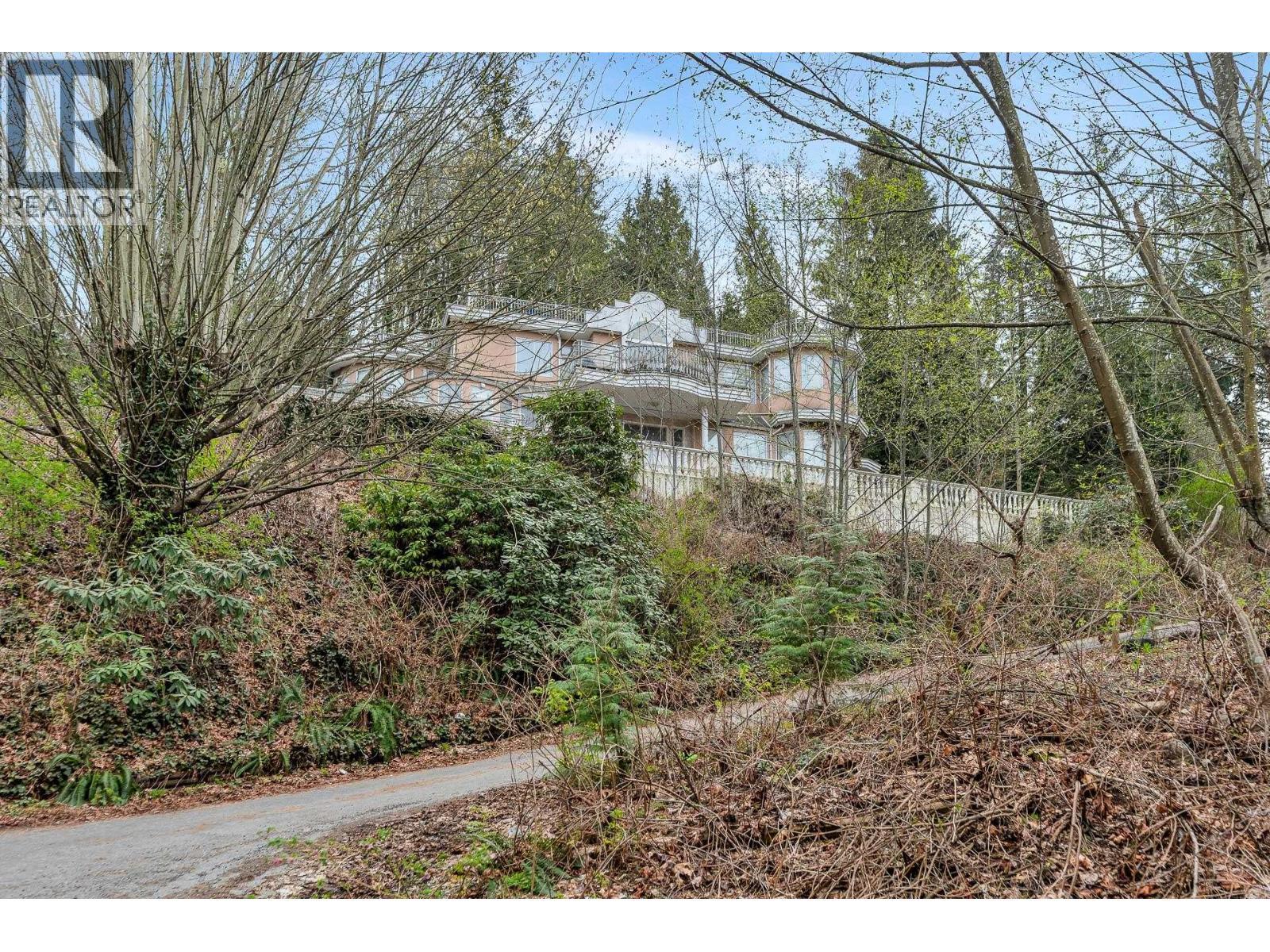 7235 7356 Bayview & Braeside Drive, Burnaby, BC