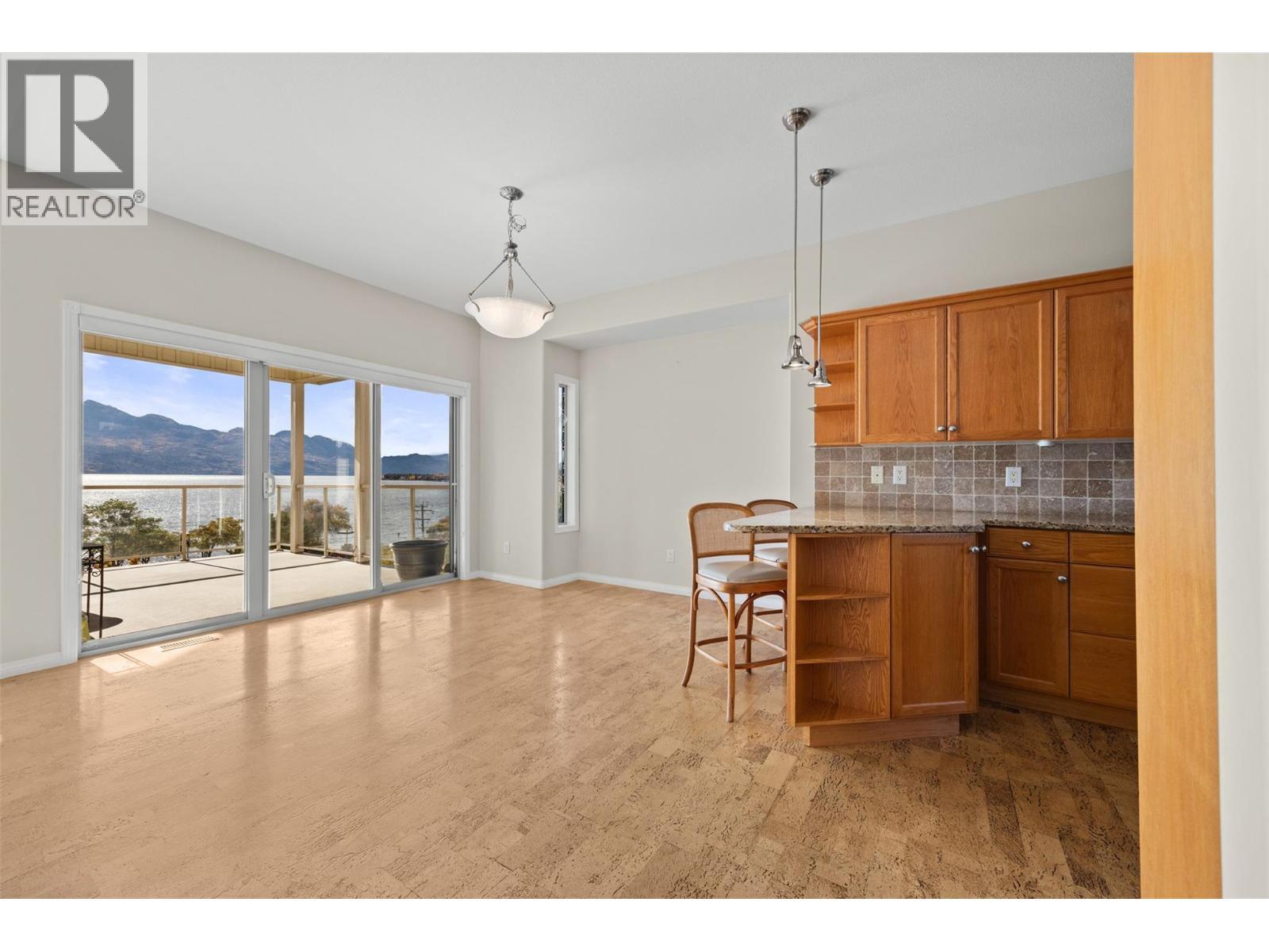 2100 Boucherie Road Unit# 28, West Kelowna, BC - Indoor Photo Showing Kitchen