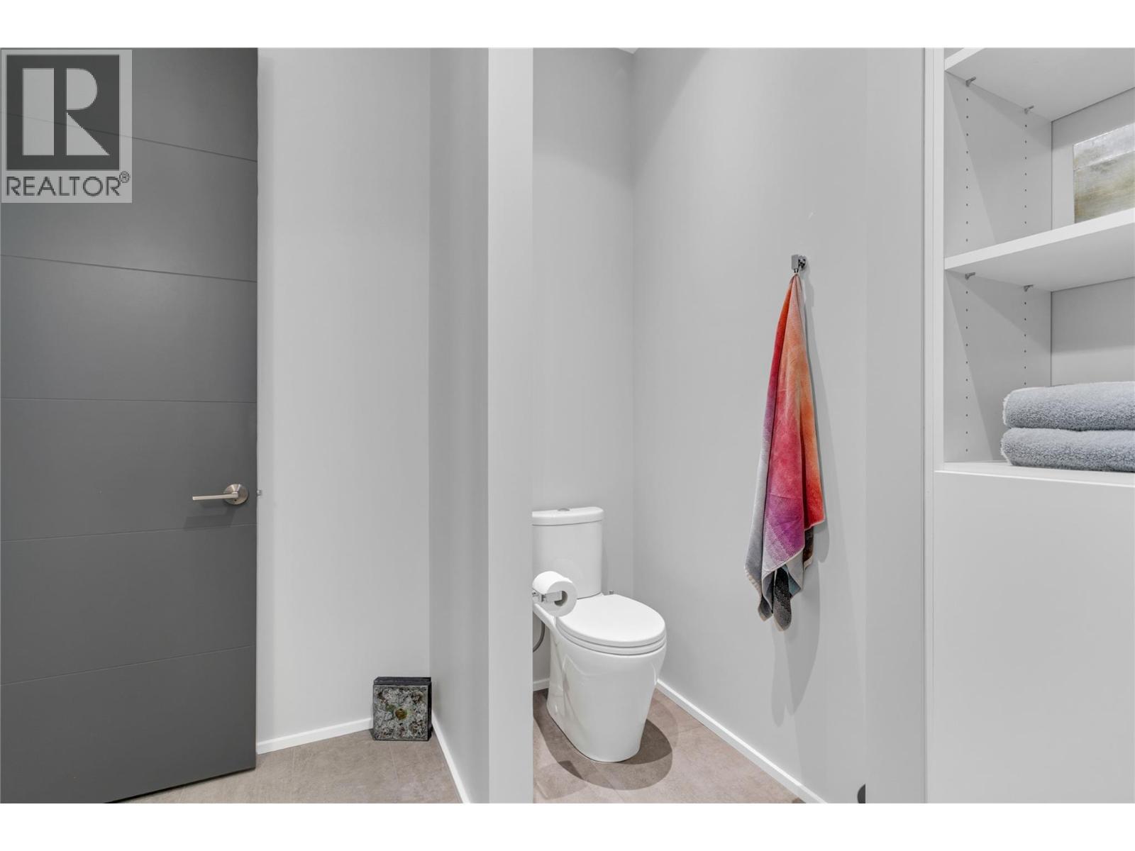 3416 Water Birch Circle, Kelowna, BC - Indoor Photo Showing Bathroom