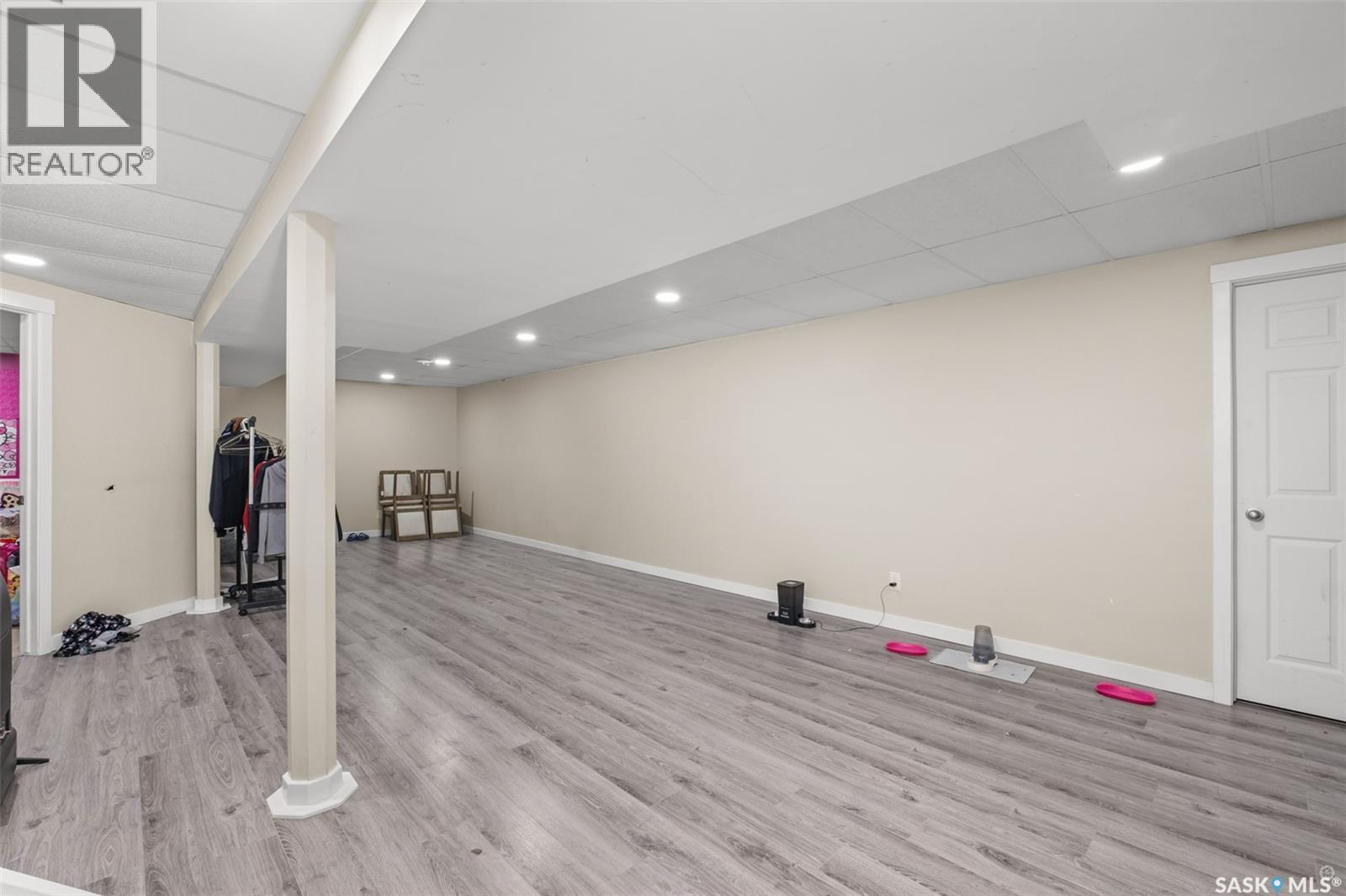 724 Eastwood Street, Prince Albert, SK - Indoor