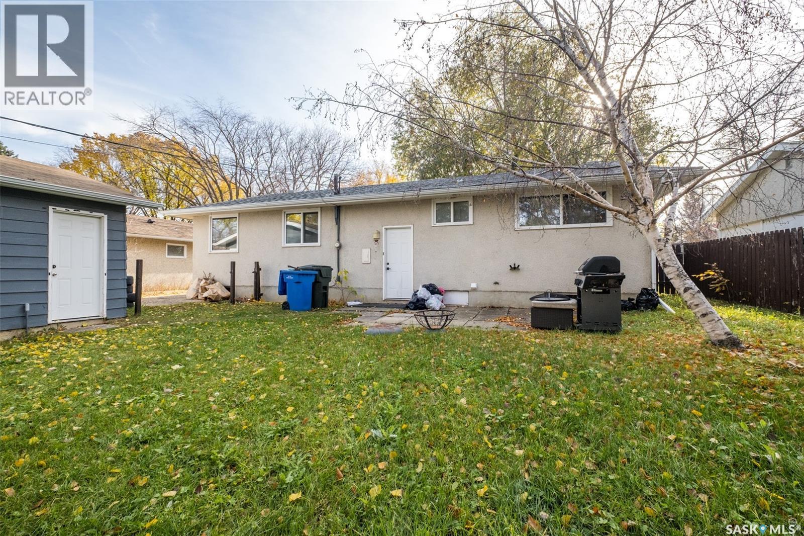 724 Eastwood Street, Prince Albert, SK - Outdoor