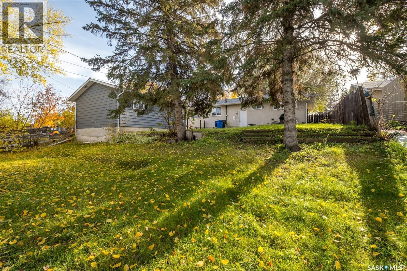724 Eastwood Street, Prince Albert, SK - Outdoor