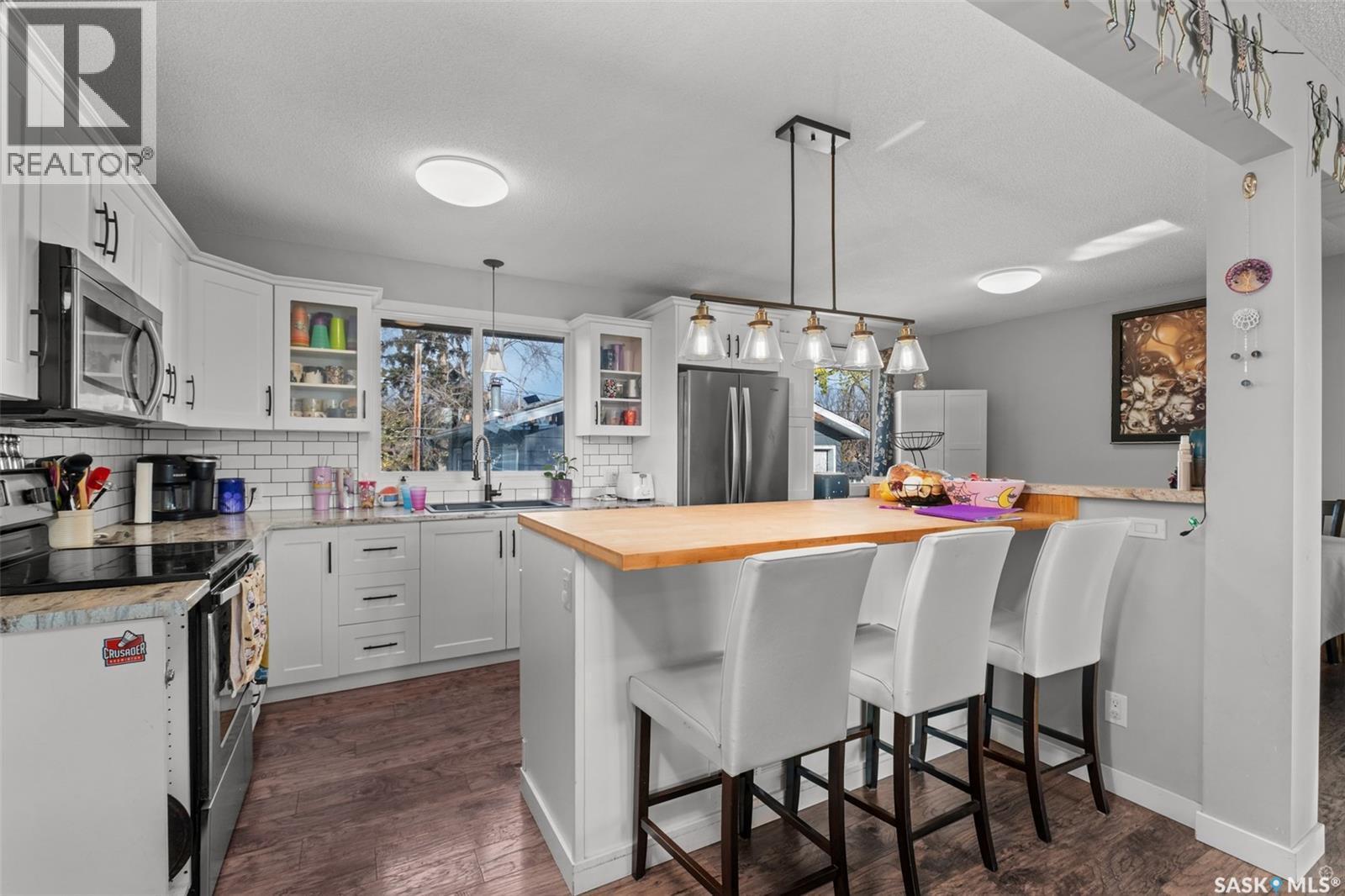 724 Eastwood Street, Prince Albert, SK - Indoor