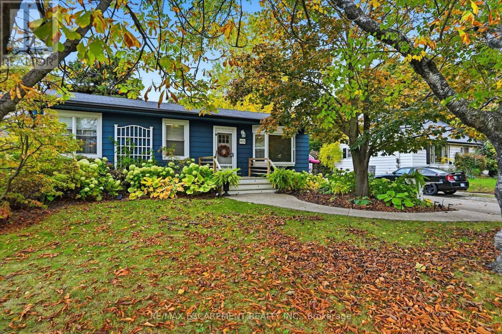 415 Henderson Road, Burlington, ON - Outdoor