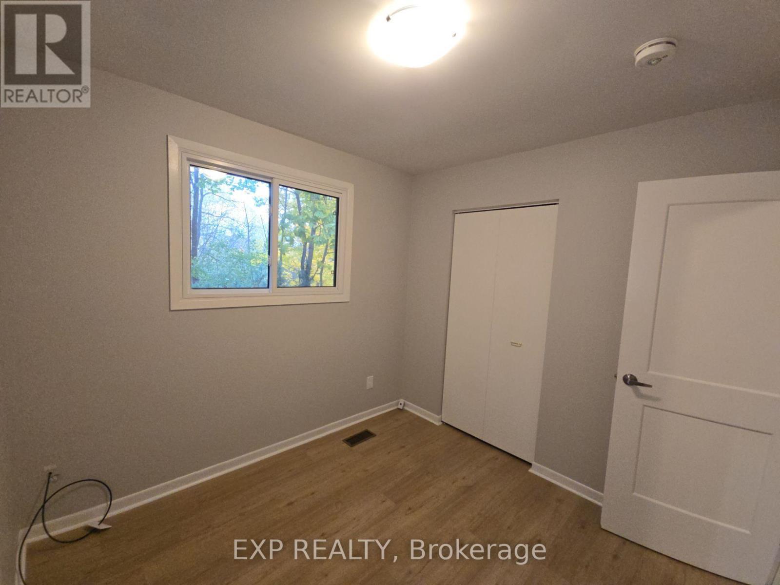 Main Level - 89 Wellington Street E, Brampton, ON - Indoor Photo Showing Other Room