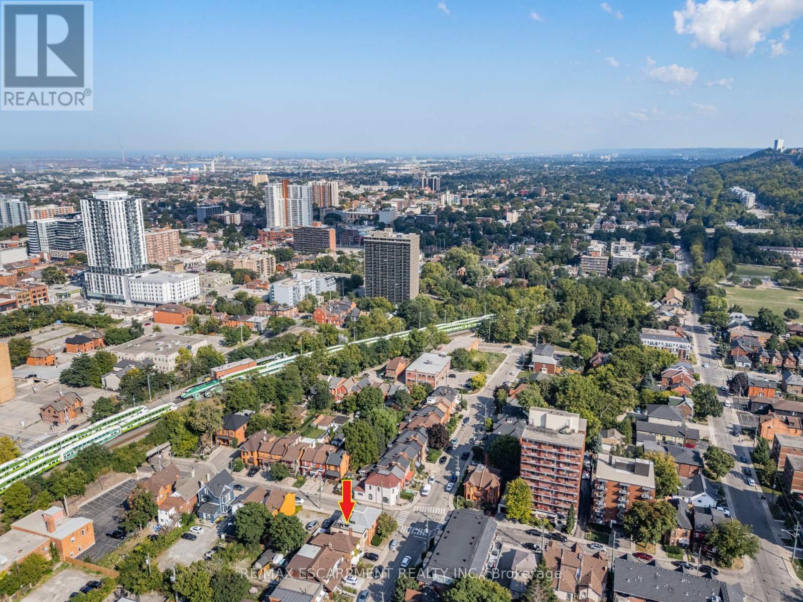 120 Catharine Street S, Hamilton, ON