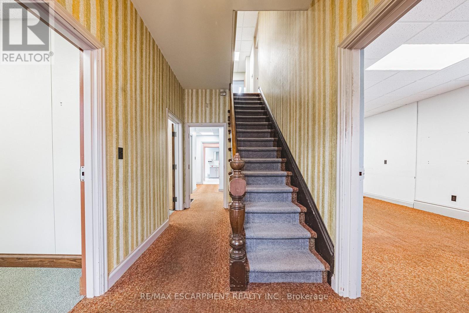 120 Catharine Street S, Hamilton, ON