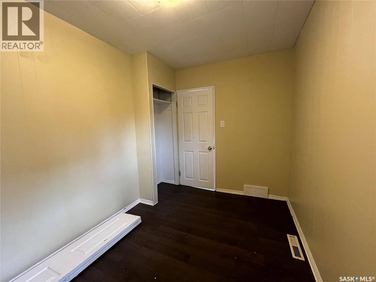 1228 1St Avenue N, Saskatoon, SK - Indoor Photo Showing Other Room