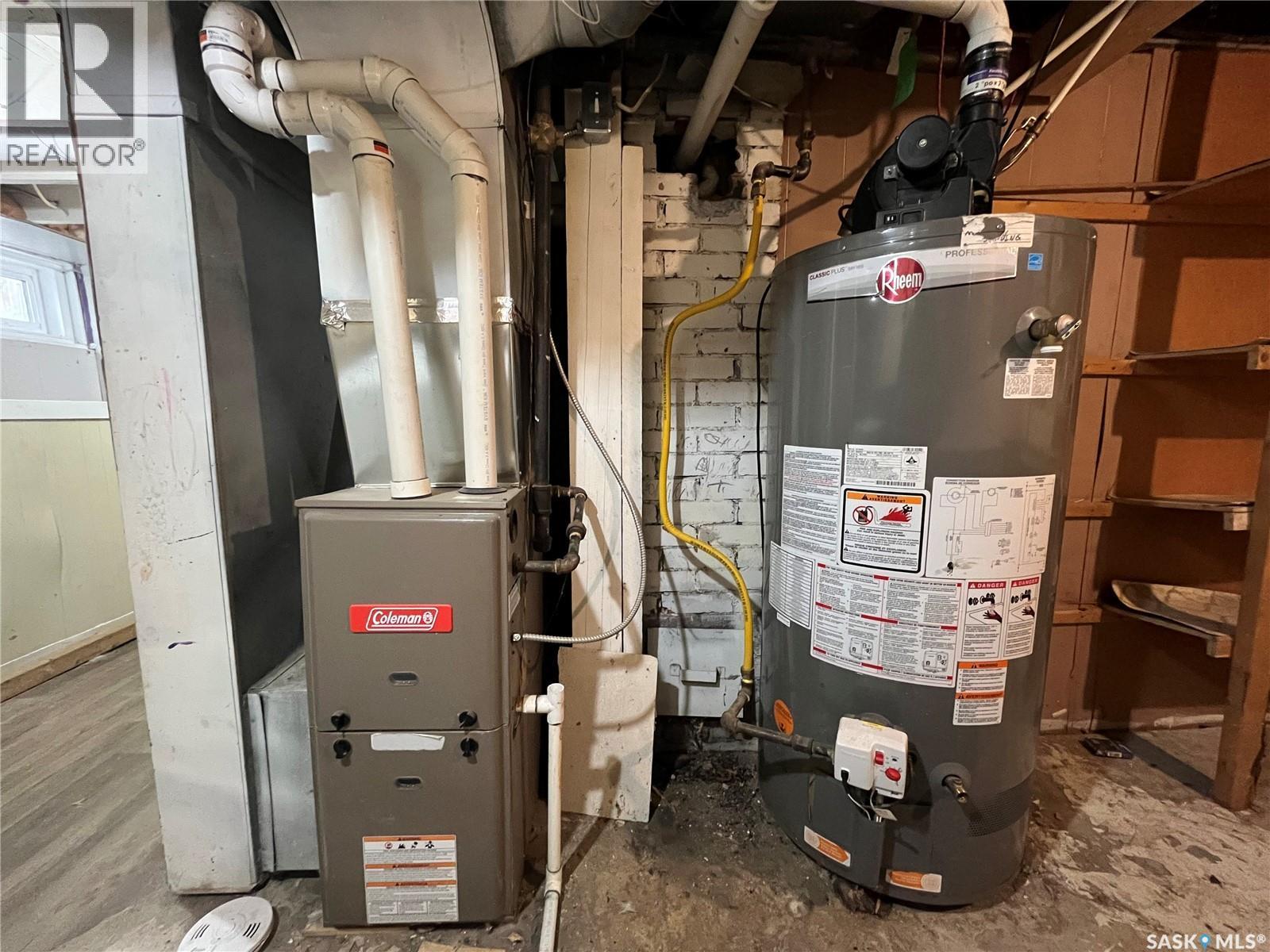1228 1St Avenue N, Saskatoon, SK - Indoor Photo Showing Basement