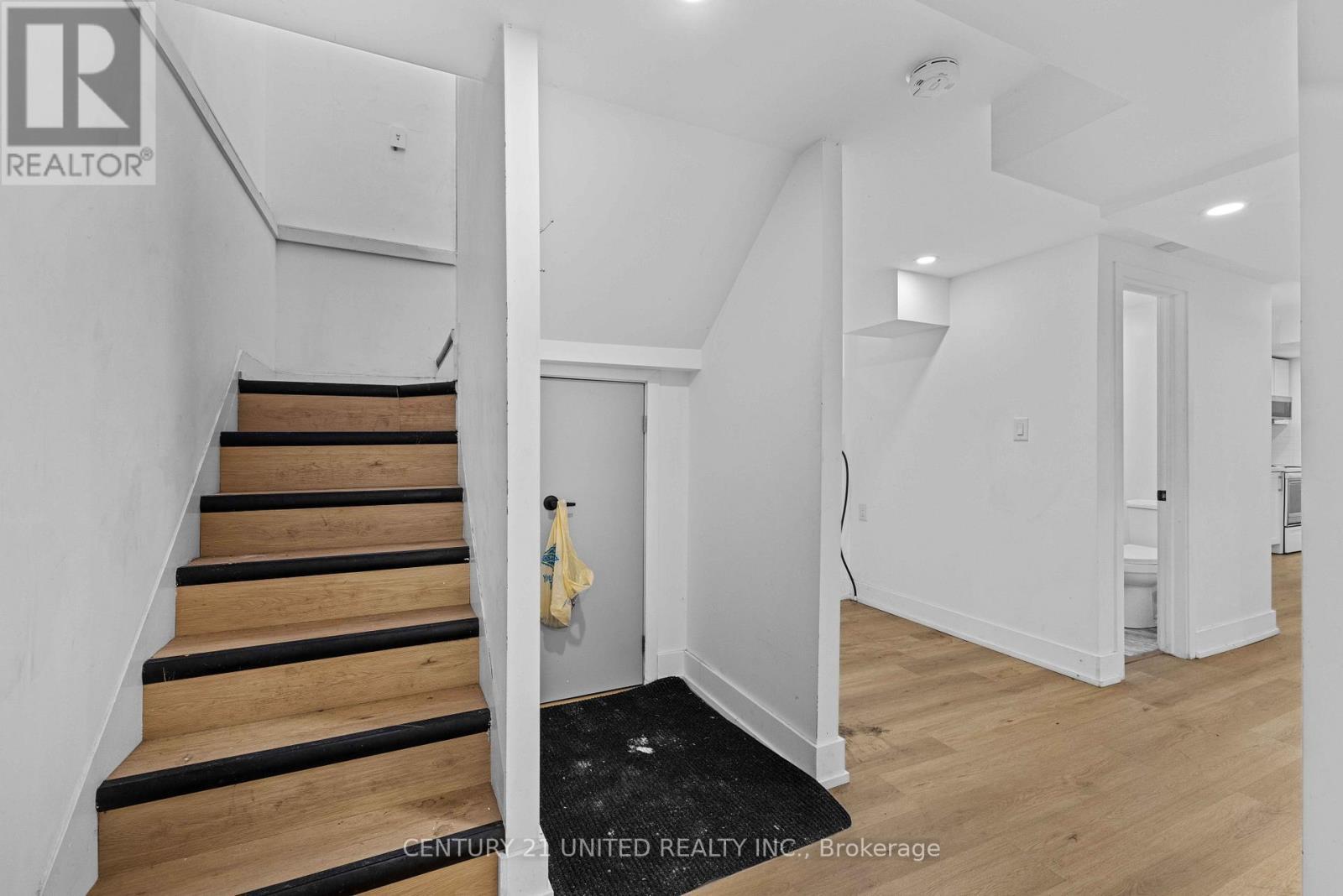 567 O'Connell Road, Peterborough (Otonabee Ward 1), ON - Indoor Photo Showing Other Room