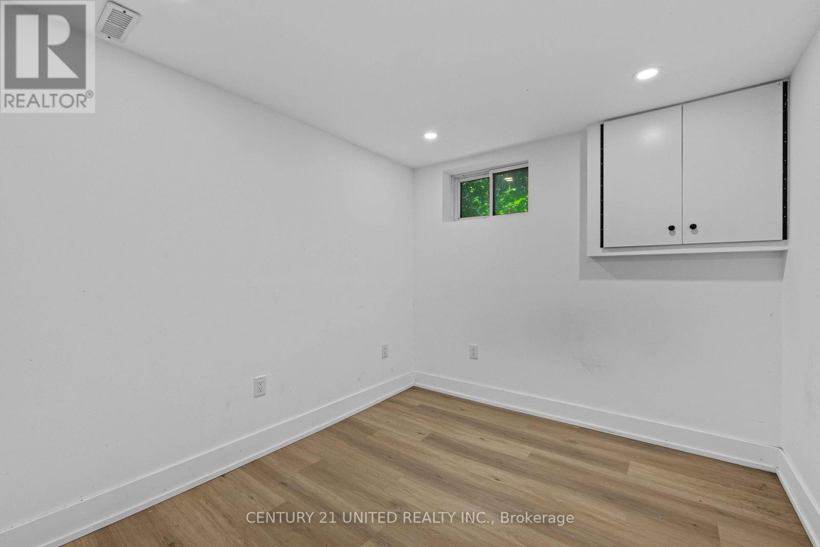 567 O'Connell Road, Peterborough (Otonabee Ward 1), ON - Indoor Photo Showing Other Room