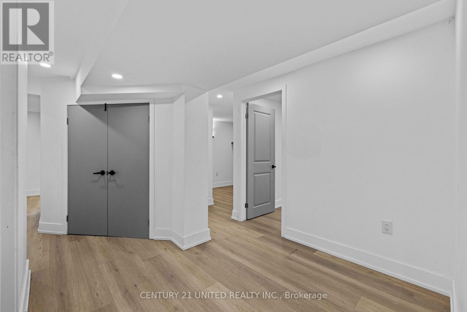 567 O'Connell Road, Peterborough (Otonabee Ward 1), ON - Indoor Photo Showing Other Room