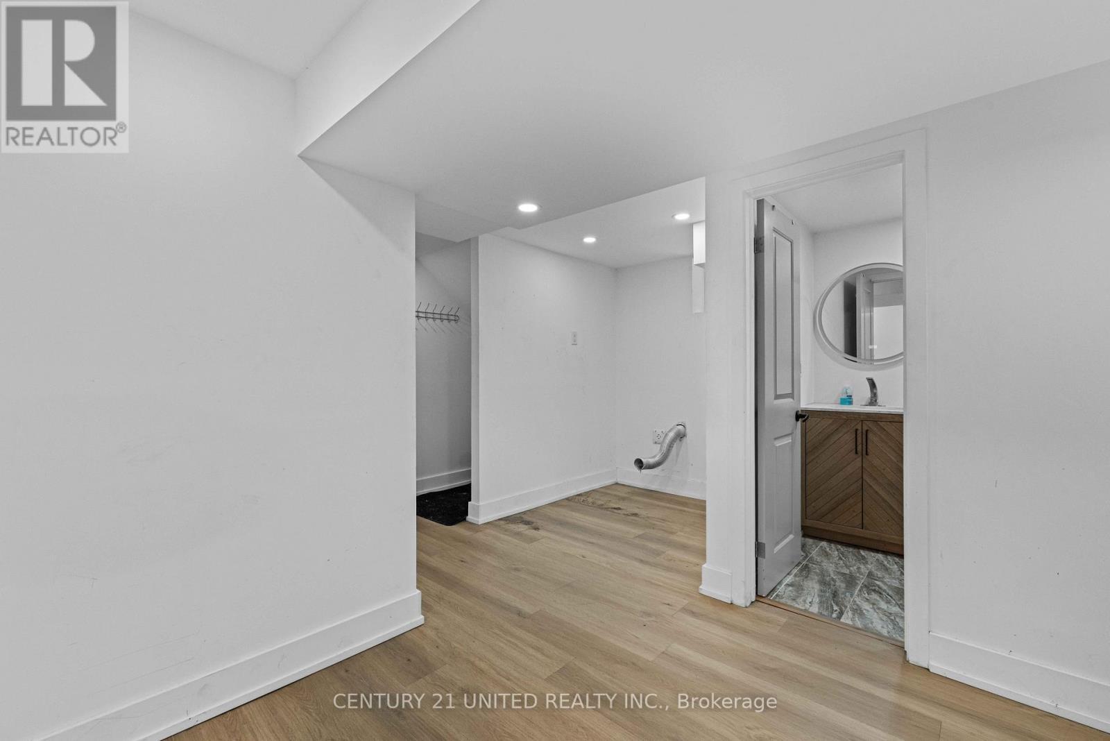 567 O'Connell Road, Peterborough (Otonabee Ward 1), ON - Indoor Photo Showing Other Room