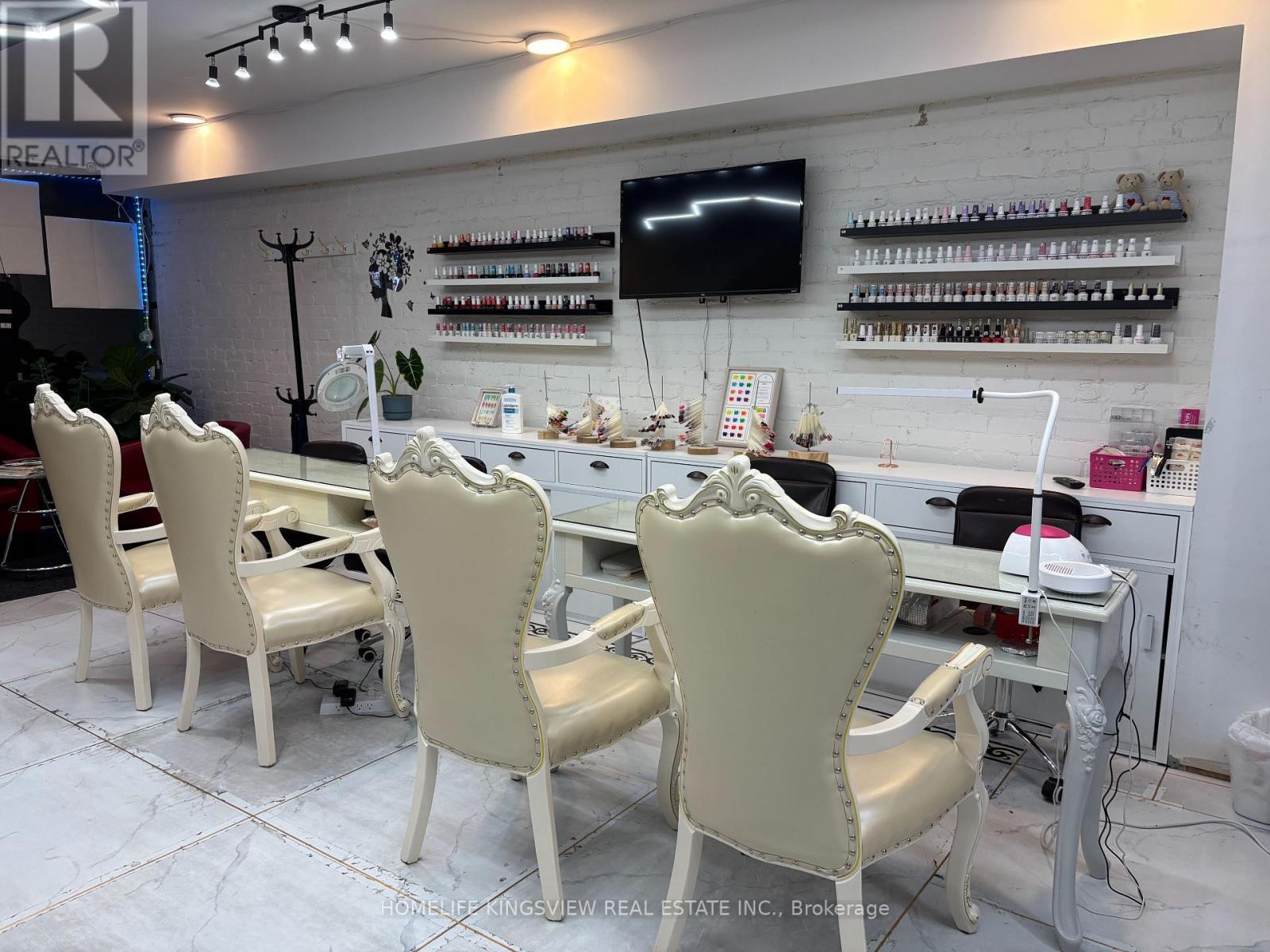 Main - 1116 College Street, Toronto, ON