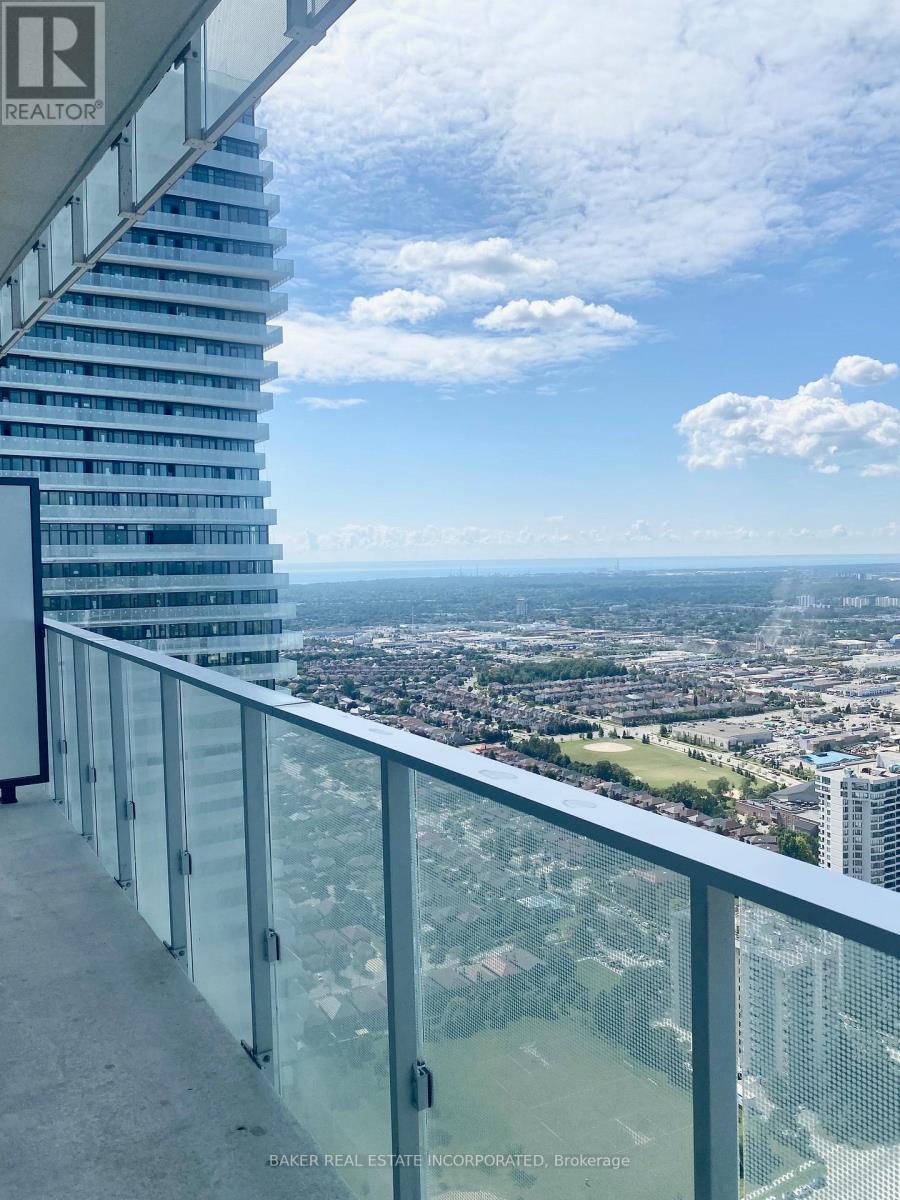 4807 - 3900 Confederation Parkway, Mississauga, ON - Outdoor With Balcony With View